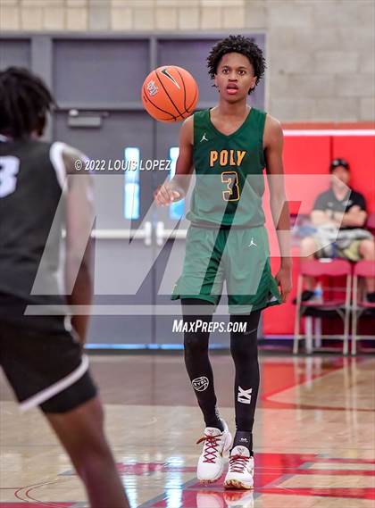 Thumbnail 2 in Capistrano Valley vs. Long Beach Poly photogallery.