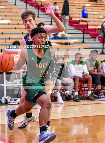 Thumbnail 3 in Capistrano Valley vs. Long Beach Poly photogallery.