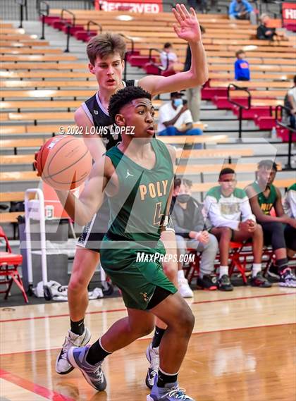 Thumbnail 2 in Capistrano Valley vs. Long Beach Poly photogallery.