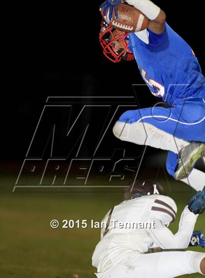 Thumbnail 3 in Crespi @ Serra photogallery.