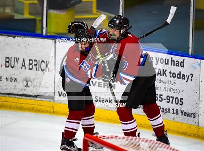 Thumbnail 2 in Newton/Lenape @ Parsippany Regional photogallery.