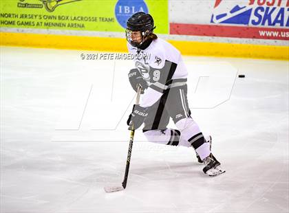 Thumbnail 2 in Newton/Lenape @ Parsippany Regional photogallery.