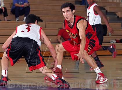 Thumbnail 1 in Palm Desert vs Palm Springs (MaxPreps Holiday Classic) photogallery.
