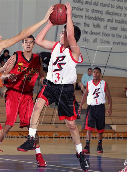 Thumbnail 2 in Palm Desert vs Palm Springs (MaxPreps Holiday Classic) photogallery.