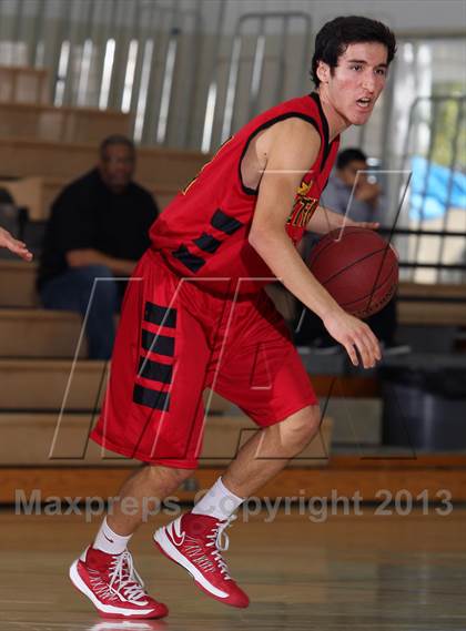Thumbnail 2 in Palm Desert vs Palm Springs (MaxPreps Holiday Classic) photogallery.