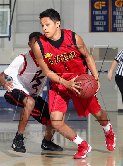 Thumbnail 1 in Palm Desert vs Palm Springs (MaxPreps Holiday Classic) photogallery.