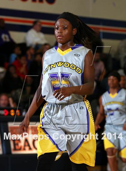 Thumbnail 2 in Lynwood @ Chaminade (CIF SS Open Division Playoff) photogallery.