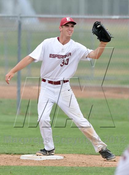 Thumbnail 1 in Villa Park @ Esperanza photogallery.