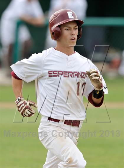 Thumbnail 1 in Villa Park @ Esperanza photogallery.