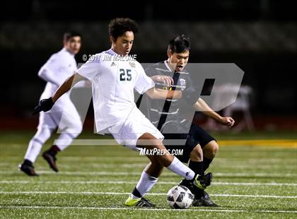 Thumbnail 1 in Kennedy @ Moreau Catholic photogallery.
