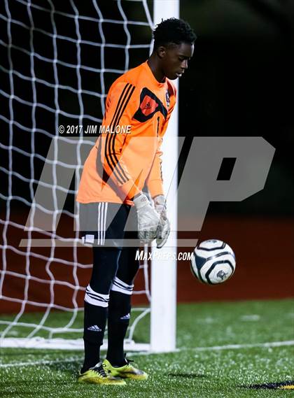 Thumbnail 1 in Kennedy @ Moreau Catholic photogallery.