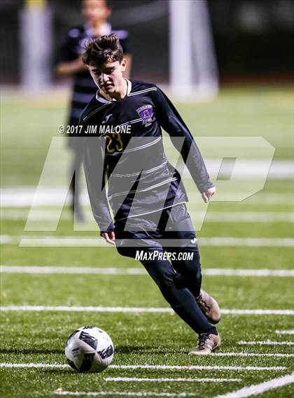 Thumbnail 3 in Kennedy @ Moreau Catholic photogallery.