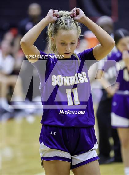 Thumbnail 1 in Sunrise Mountain @ Liberty photogallery.