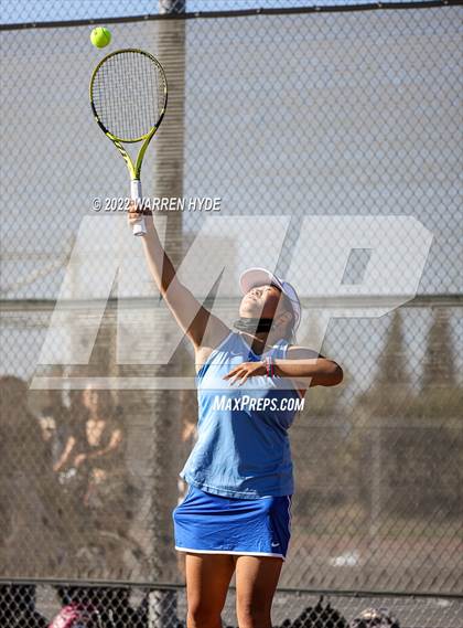 Thumbnail 2 in Burbank @ Monterey Trail photogallery.