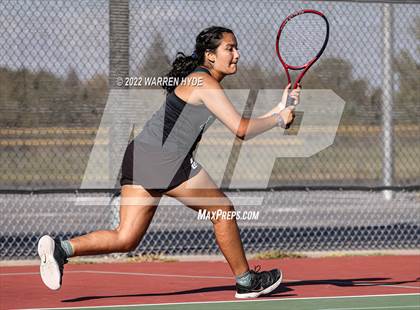 Thumbnail 3 in Burbank @ Monterey Trail photogallery.
