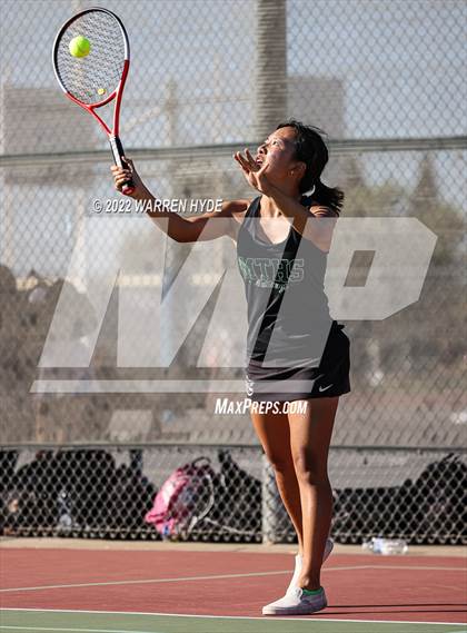 Thumbnail 1 in Burbank @ Monterey Trail photogallery.