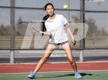 Thumbnail 3 in Burbank @ Monterey Trail photogallery.