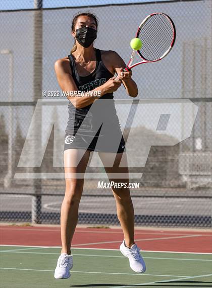 Thumbnail 2 in Burbank @ Monterey Trail photogallery.