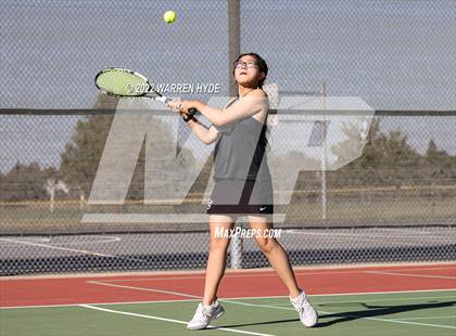 Thumbnail 1 in Burbank @ Monterey Trail photogallery.