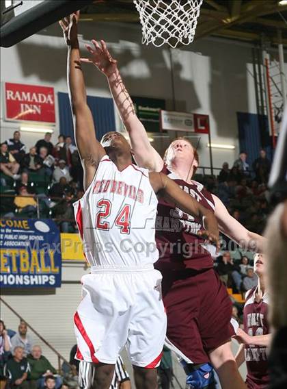 Thumbnail 2 in East Hampton vs. Peekskill (NYSPHSAA A Semifinal) photogallery.