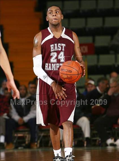 Thumbnail 3 in East Hampton vs. Peekskill (NYSPHSAA A Semifinal) photogallery.