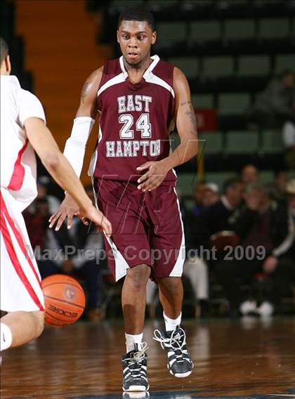 Thumbnail 1 in East Hampton vs. Peekskill (NYSPHSAA A Semifinal) photogallery.