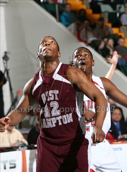 Thumbnail 3 in East Hampton vs. Peekskill (NYSPHSAA A Semifinal) photogallery.