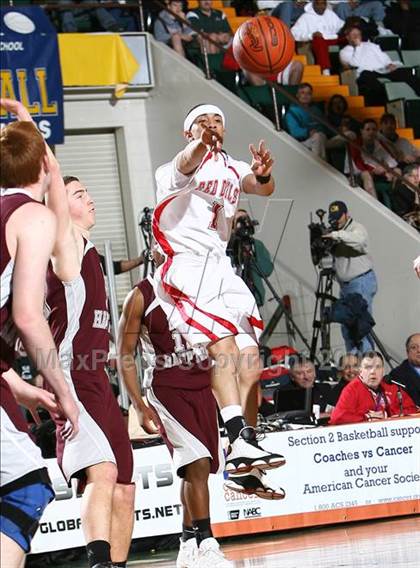Thumbnail 1 in East Hampton vs. Peekskill (NYSPHSAA A Semifinal) photogallery.