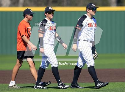 Thumbnail 2 in Grand Saline vs Wills Point photogallery.