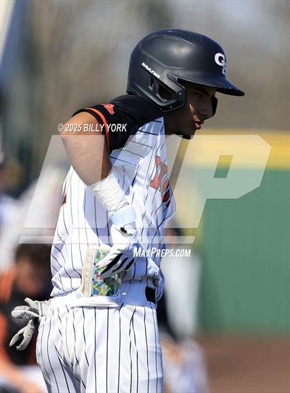 Thumbnail 3 in Grand Saline vs Wills Point photogallery.