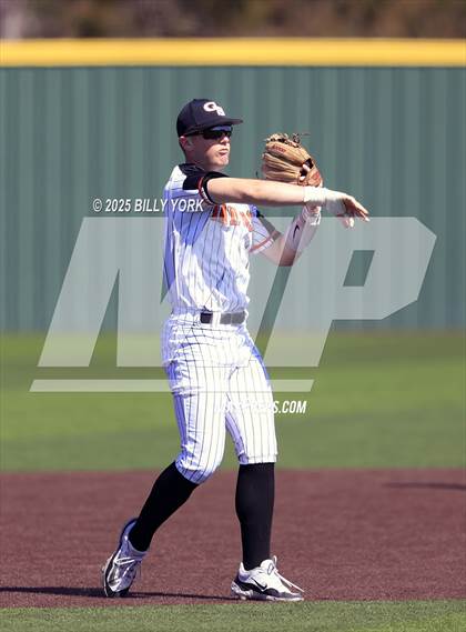 Thumbnail 1 in Grand Saline vs Wills Point photogallery.