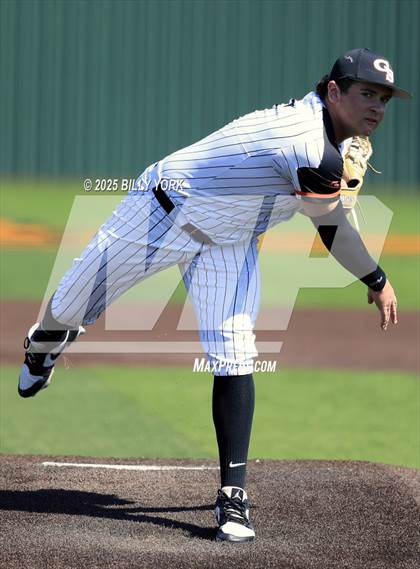 Thumbnail 2 in Grand Saline vs Wills Point photogallery.