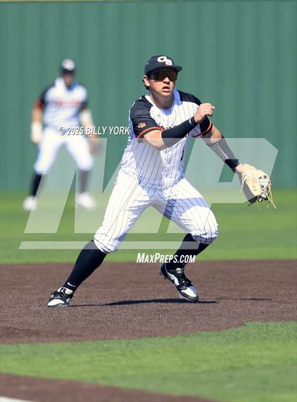 Thumbnail 1 in Grand Saline vs Wills Point photogallery.