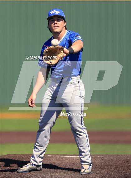 Thumbnail 3 in Grand Saline vs Wills Point photogallery.