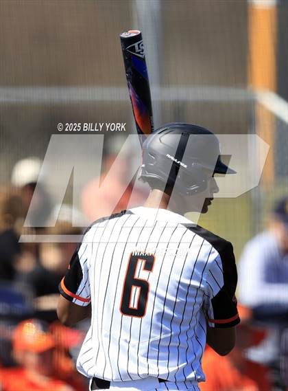 Thumbnail 3 in Grand Saline vs Wills Point photogallery.