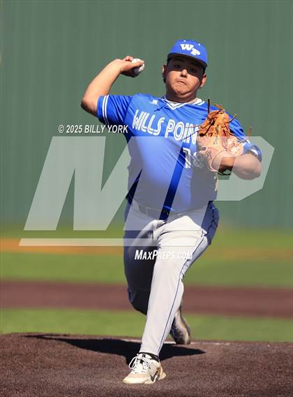 Thumbnail 3 in Grand Saline vs Wills Point photogallery.