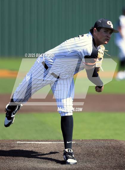 Thumbnail 3 in Grand Saline vs Wills Point photogallery.