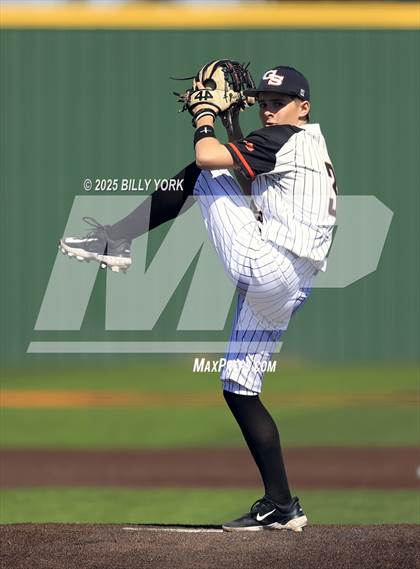 Thumbnail 3 in Grand Saline vs Wills Point photogallery.