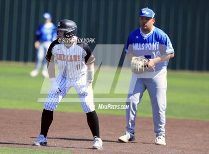 Thumbnail 3 in Grand Saline vs Wills Point photogallery.