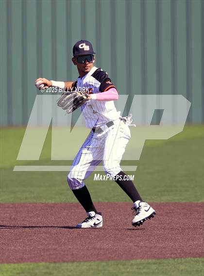 Thumbnail 1 in Grand Saline vs Wills Point photogallery.