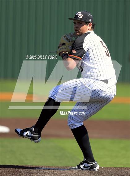 Thumbnail 2 in Grand Saline vs Wills Point photogallery.