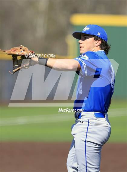 Thumbnail 3 in Grand Saline vs Wills Point photogallery.
