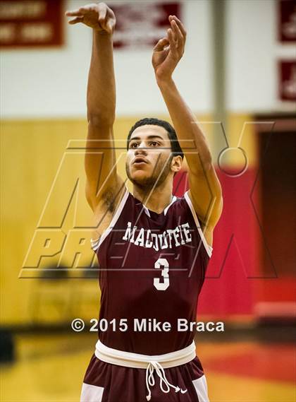 Thumbnail 3 in MacDuffie vs Bridgton Academy (St Andrew's Holiday Classic) photogallery.