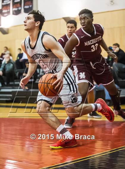 Thumbnail 3 in MacDuffie vs Bridgton Academy (St Andrew's Holiday Classic) photogallery.