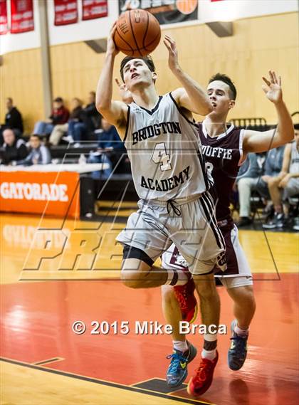 Thumbnail 2 in MacDuffie vs Bridgton Academy (St Andrew's Holiday Classic) photogallery.