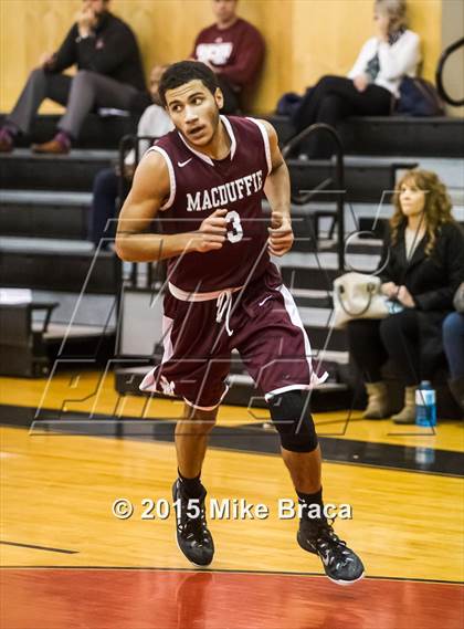 Thumbnail 3 in MacDuffie vs Bridgton Academy (St Andrew's Holiday Classic) photogallery.