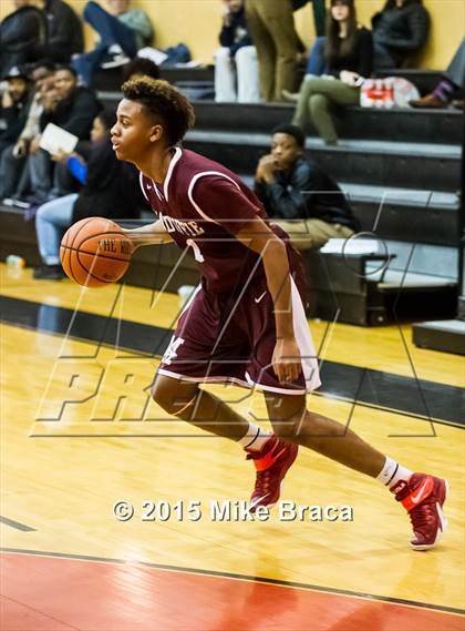 Thumbnail 3 in MacDuffie vs Bridgton Academy (St Andrew's Holiday Classic) photogallery.