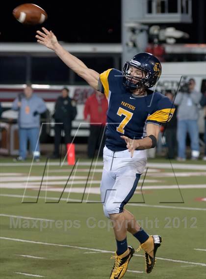 Thumbnail 1 in Whitmer vs. Archbishop Moeller (OHSAA D1 Final) photogallery.