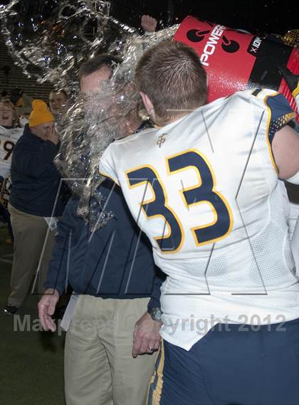 Thumbnail 1 in Whitmer vs. Archbishop Moeller (OHSAA D1 Final) photogallery.
