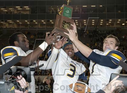 Thumbnail 1 in Whitmer vs. Archbishop Moeller (OHSAA D1 Final) photogallery.